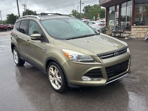 Used 2013 Ford Escape Titanium w/ Parking Technology Pkg FWD image 21