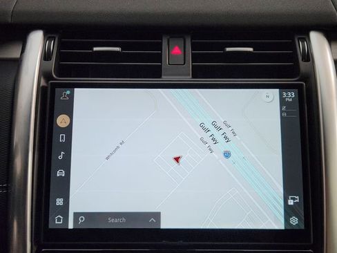 New 2026 Land Rover Discovery Limited Edition AWD/4WD image 16