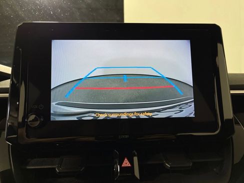 Certified 2023 Toyota Corolla SE w/ SE Premium Package image 21