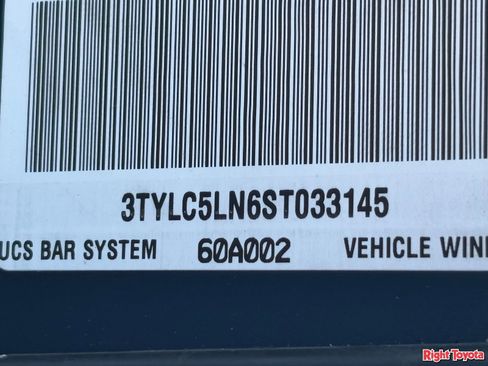 Certified 2025 Toyota Tacoma Limited AWD/4WD image 34