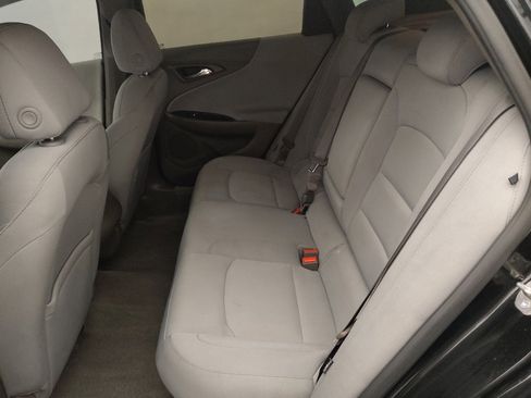 Used 2018 Chevrolet Malibu LS FWD image 18