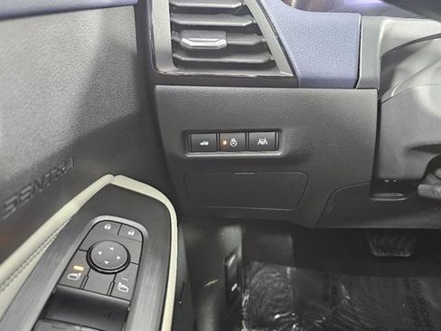 New 2026 Nissan Sentra SL w/ Floor Mat Package FWD image 39