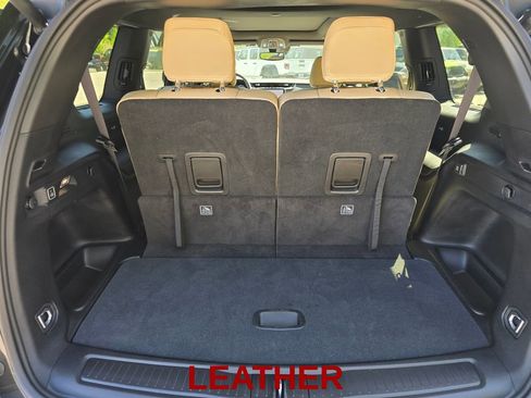 Used 2023 Jeep Grand Cherokee L Limited AWD/4WD image 15