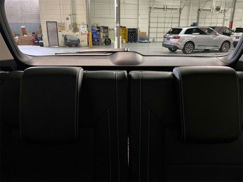 Used 2023 Volkswagen Atlas SEL image 14