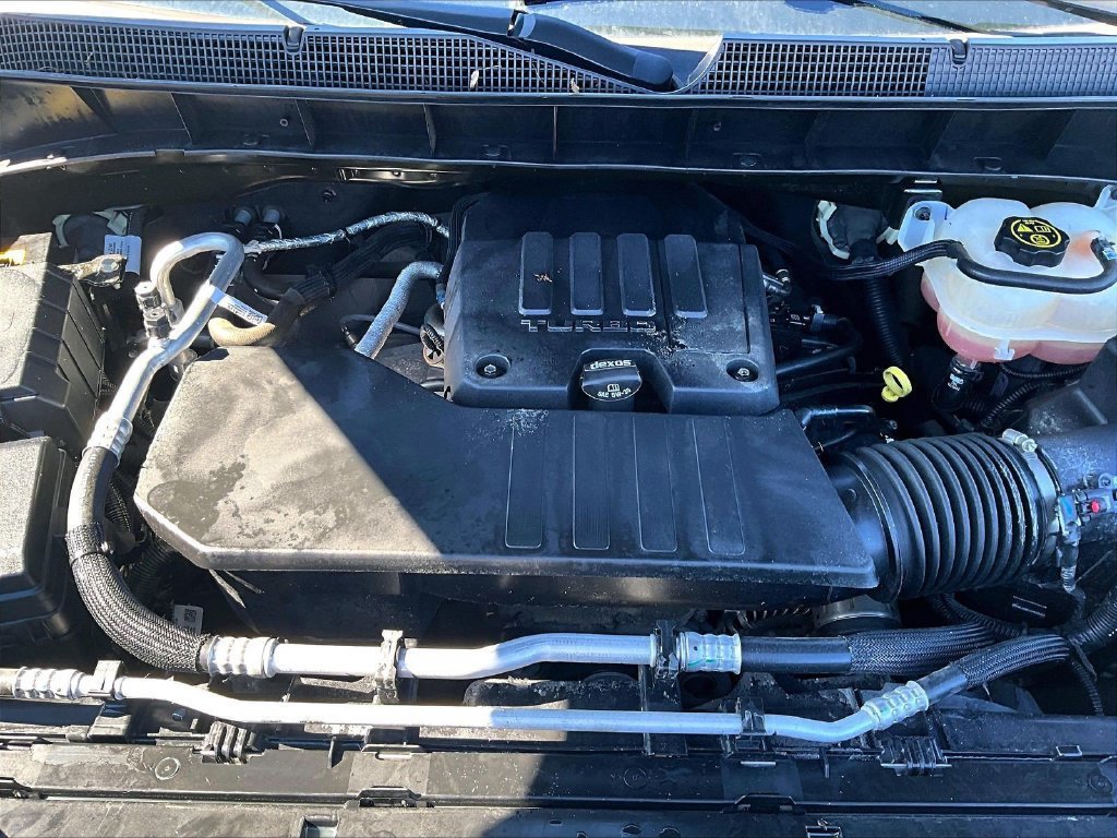 Used 2022 Chevrolet Silverado 1500 Custom AWD/4WD image 36
