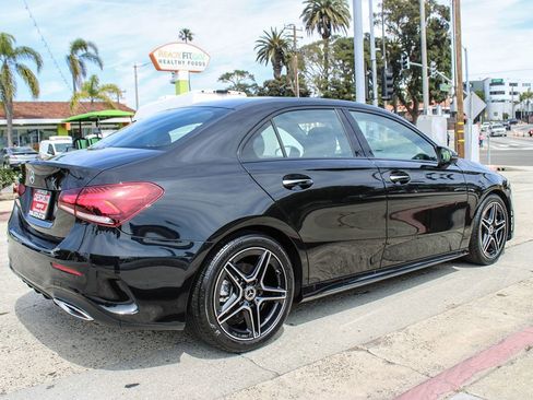 Used 2022 Mercedes-Benz A 220 image 6