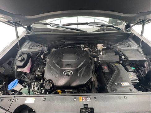 Used 2025 Hyundai Palisade Limited FWD image 18