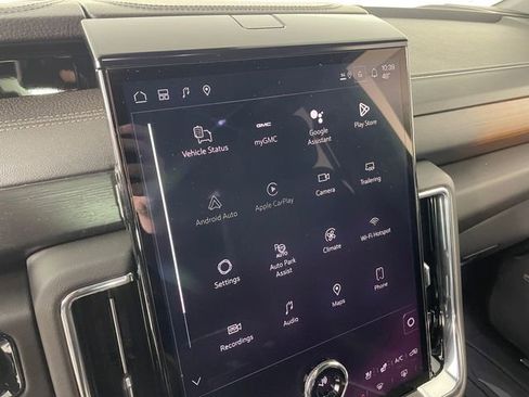 New 2026 GMC Yukon XL Denali w/ Denali Reserve Package image 5