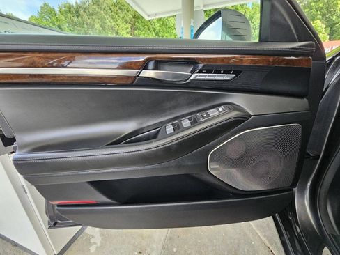 Used 2017 Genesis G90 5.0 Ultimate RWD image 27