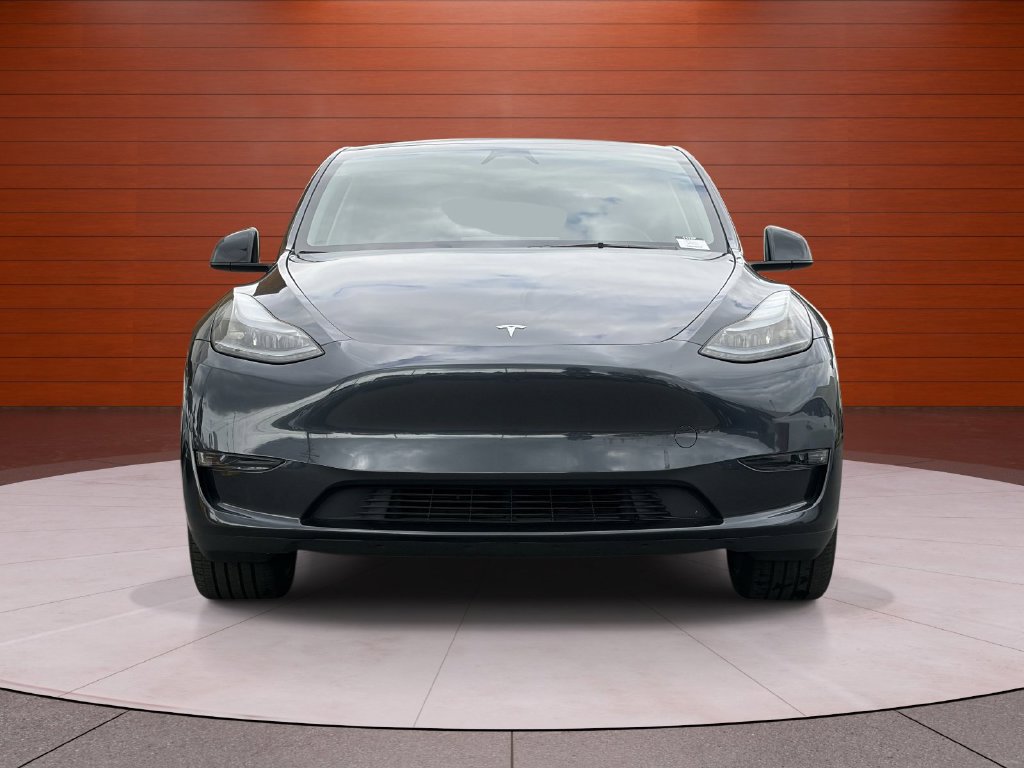 Used 2024 Tesla Model Y 2WD image 6