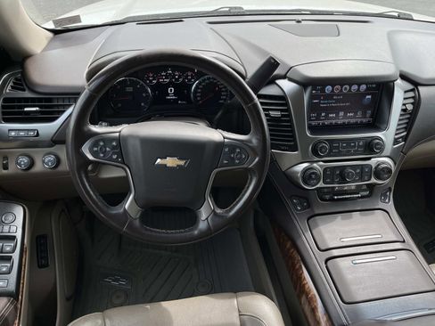 Used 2017 Chevrolet Suburban Premier AWD/4WD image 13