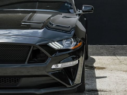 Used 2018 Ford Mustang GT RWD image 38