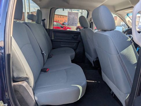 Used 2016 RAM 2500 Tradesman w/ Chrome Appearance Group AWD/4WD image 14