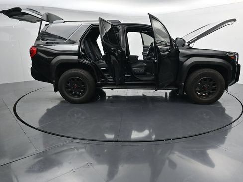 Used 2026 Toyota 4Runner TRD Off-Road Premium w/ Tow Technology Package AWD/4WD image 27