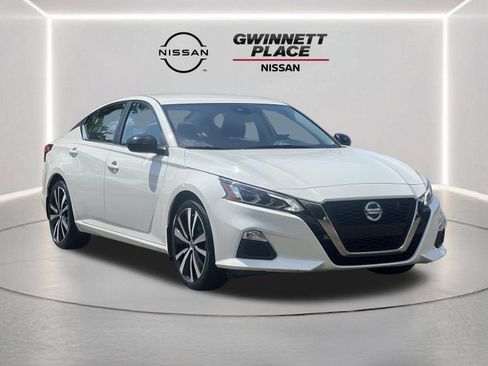 Certified 2021 Nissan Altima 2.5 SR FWD image 27