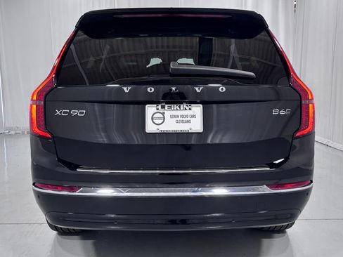 Certified 2026 Volvo XC90 B6 Plus AWD/4WD image 7
