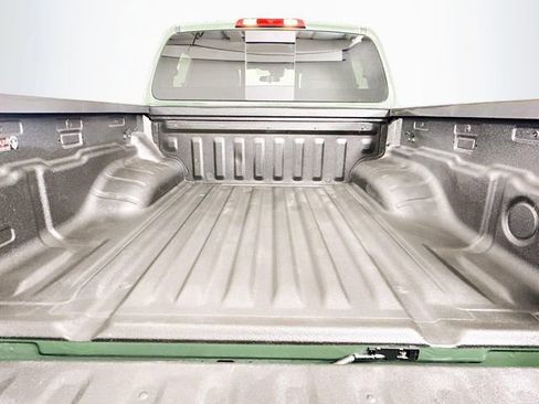 Used 2024 Nissan Frontier Pro-X w/ Technology Package image 24