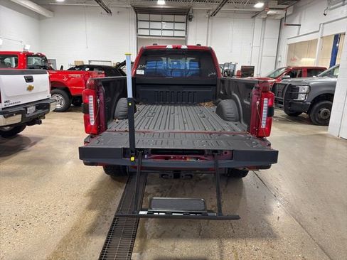 New 2026 Ford F350 Lariat w/ Black Appearance Package AWD/4WD image 7