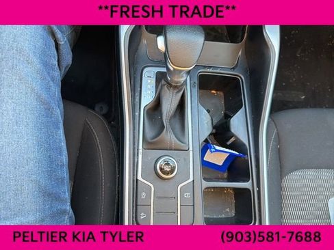 Used 2021 Kia Sorento LX image 22