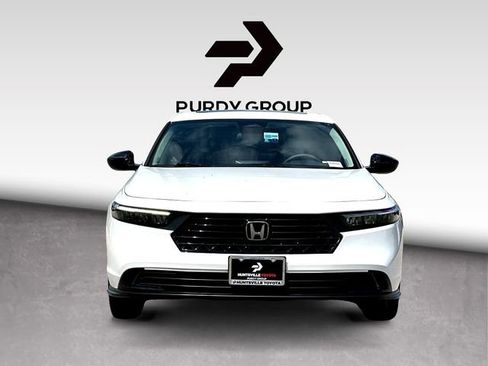 Used 2025 Honda Accord SE image 3