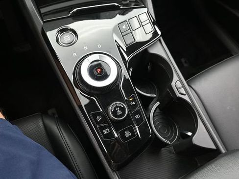Used 2024 Kia Sportage X-Line AWD/4WD image 25