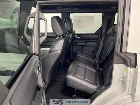 New 2026 Ford Bronco Outer Banks AWD/4WD image 32