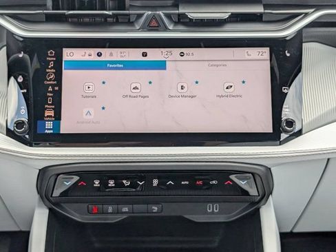 New 2026 Jeep Cherokee Limited AWD/4WD image 17