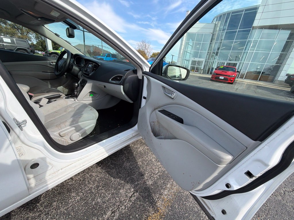 Used 2013 Dodge Dart SXT w/ Popular Equipment Group FWD image 16