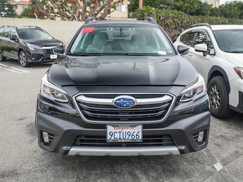 Certified 2022 Subaru Outback Limited image 2