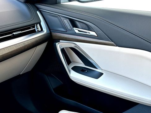 Certified 2025 BMW X1 xDrive28i image 25