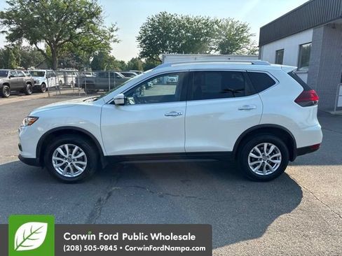 Used 2018 Nissan Rogue SV AWD/4WD image 8