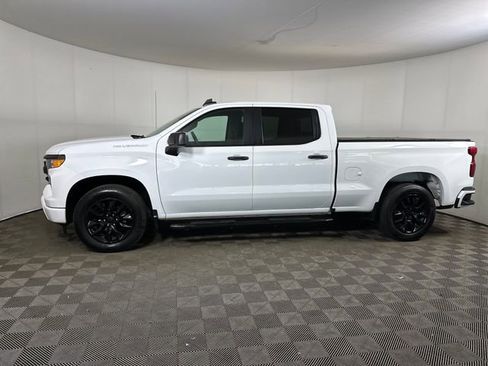 Used 2022 Chevrolet Silverado 1500 Custom image 6