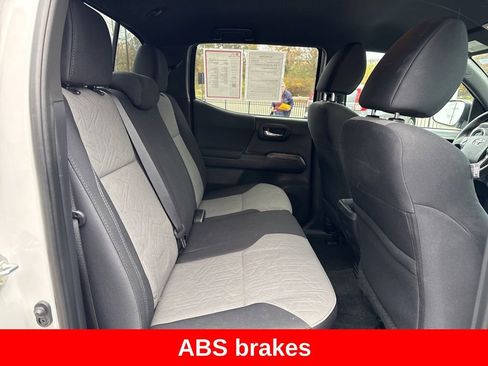 Certified 2023 Toyota Tacoma TRD Sport image 22