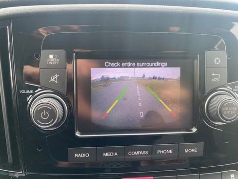 Used 2019 RAM ProMaster City Tradesman image 13