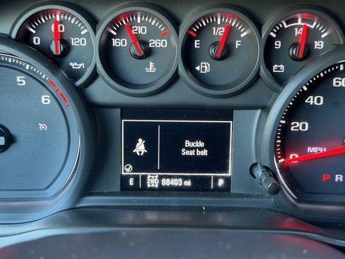 Used 2020 Chevrolet Silverado 1500 Custom w/ Custom Value Package image 2