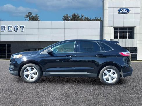 Used 2024 Ford Edge SE w/ Cargo Accessory Package AWD/4WD image 2