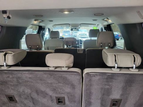 Used 2018 Ford Expedition Max XLT image 9