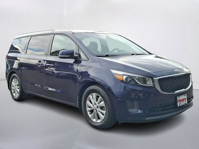 Used 2018 Kia Sedona LX w/ LX Essentials Premium Package