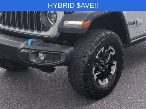 Used 2024 Jeep Wrangler Unlimited Rubicon 4xe AWD/4WD image 9