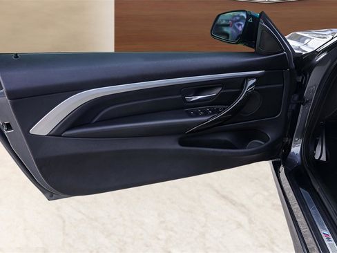 Used 2019 BMW 430i Convertible w/ M Sport Package image 27