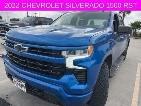 Used 2022 Chevrolet Silverado 1500 RST AWD/4WD image 3