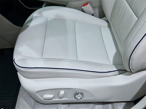 New 2026 Buick Enclave Avenir image 20