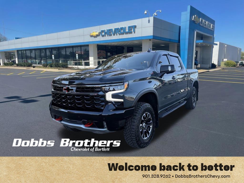 Used 2025 Chevrolet Silverado 1500 ZR2 w/ Technology Package AWD/4WD image 3