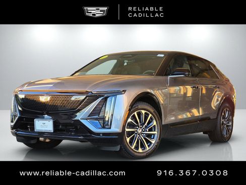 New 2025 Cadillac Lyriq Sport image 1