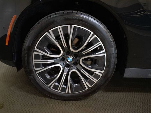 Certified 2026 BMW X3 xDrive30i w/ Convenience Package AWD/4WD image 9