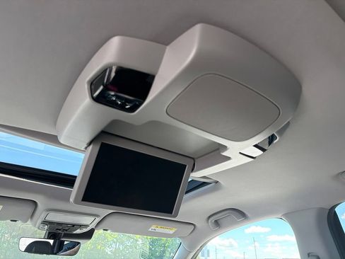 Used 2020 Honda Pilot Elite image 38
