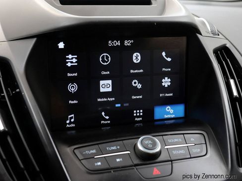 Used 2018 Ford Escape SE w/ SE Sync 3 Package FWD image 21