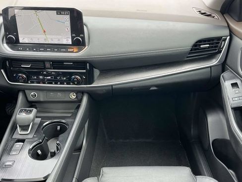 Used 2021 Nissan Rogue SL w/ Premium Package FWD image 19