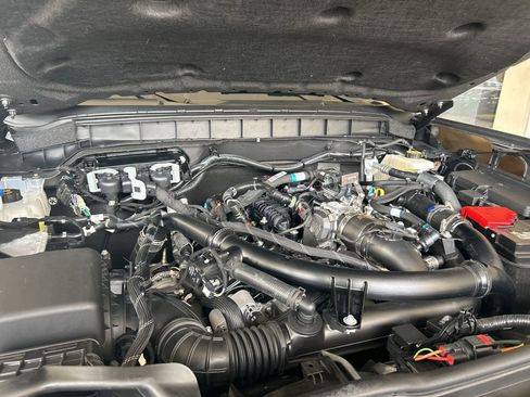 Used 2024 Ford Bronco Black Diamond image 14