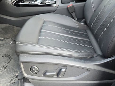 Certified 2023 Audi Q5 2.0T Premium w/ Convenience Package image 17